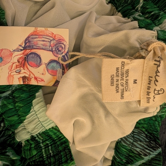 Tropical Leaf Maxi Skirt - Picture 2 of 2